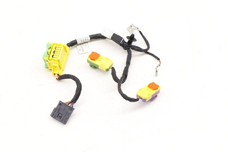 Steering Airbag / Air Bag Wiring Harness 8R0971589A — Used (SKU 468037)