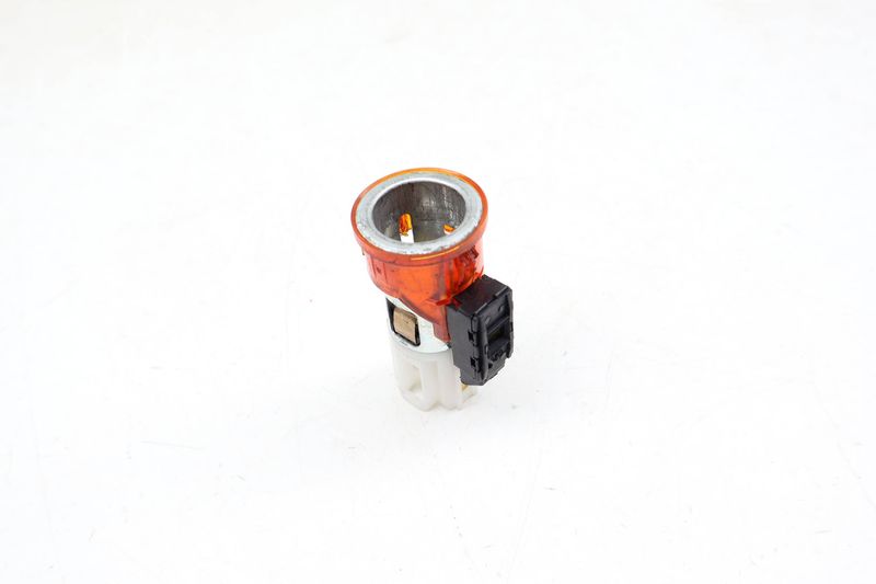 12V Power Outlet 8E0919309 — Used (SKU 672967)