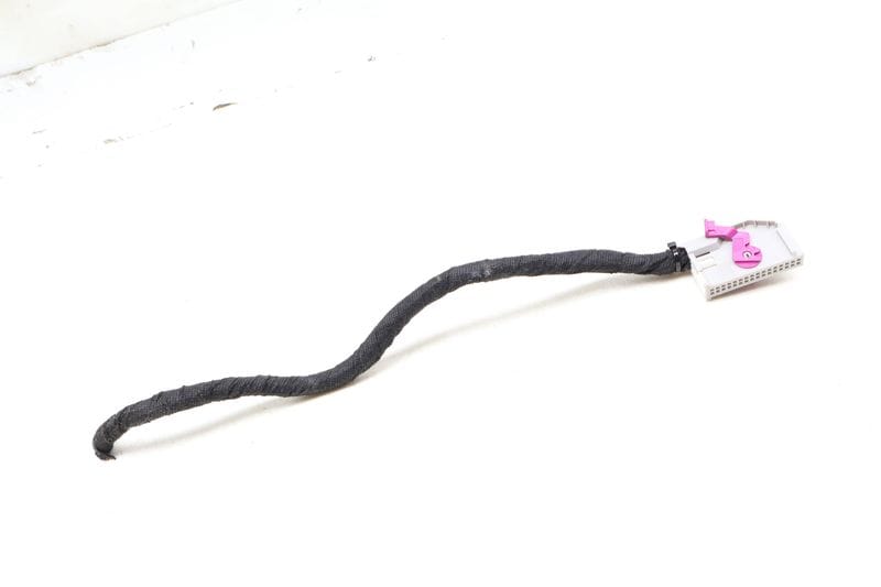32-PIN Instrument Cluster Wiring Harness Connector / Pigtail 1J0972977G — Used (SKU 649361)