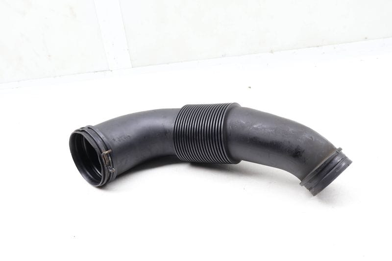 Air Intake Hose / Duct 7L6129627J — Used (SKU 649600)