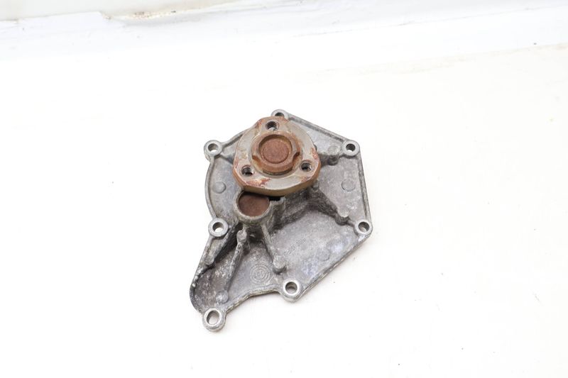 Coolant / Water Pump 06E121018A — Used (SKU 649657)