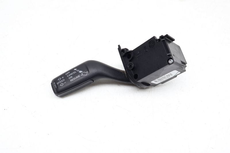 Cruise Control Switch / Stalk 4E0953521B — Used (SKU 672889)