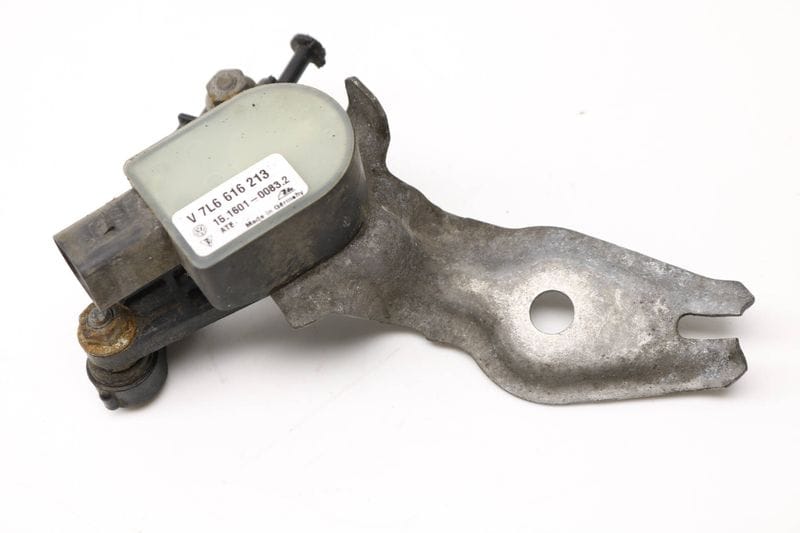 Headlight Leveling Sensor 7L6616213 — Used (SKU 315082)
