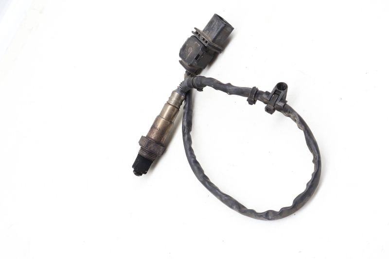 O2 / Oxygen Sensor - Pre Cat 059906262B — Used (SKU 631894)