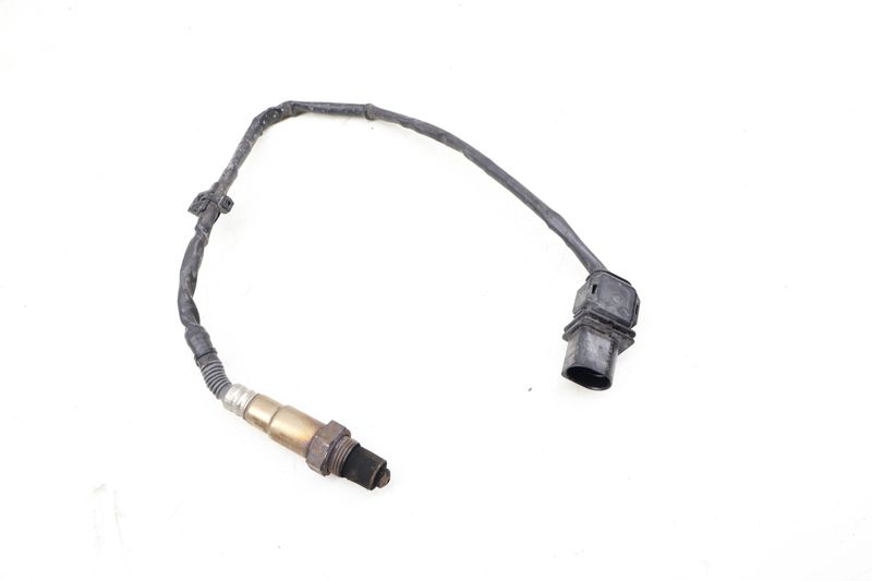 O2 / Oxygen Sensor - Pre Cat 059906262B — Used (SKU 649718)
