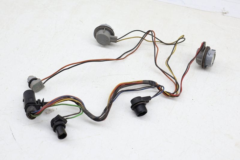 Lower Tail Light Bulb Socket Holder / Harness 4L0945221A — Used (SKU 673142)