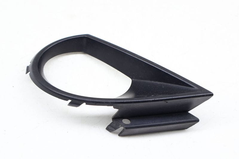 Fog Light Trim / Bezel 4L0807490A — Used (SKU 673210)