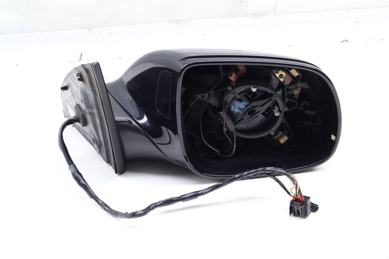 Side View Mirror w/ Memory 4L1857410CL — Used (SKU 649227)