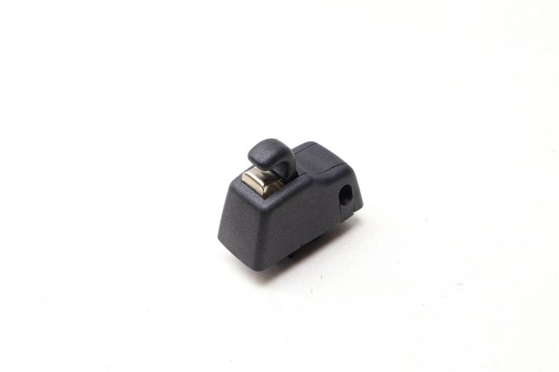 Sun Visor Clip / Bracket 4L0859562 — Used (SKU 649564)