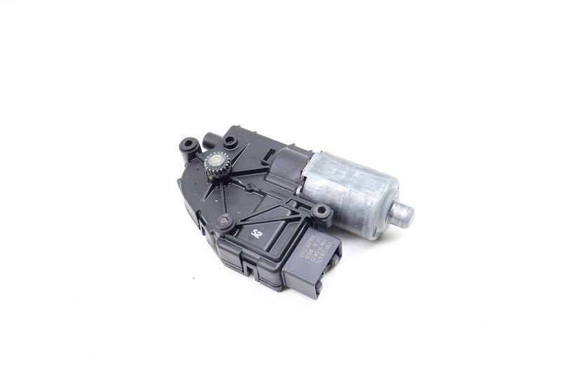 Sunroof / Sun Roof Motor 4L0959591A — Used (SKU 673018)