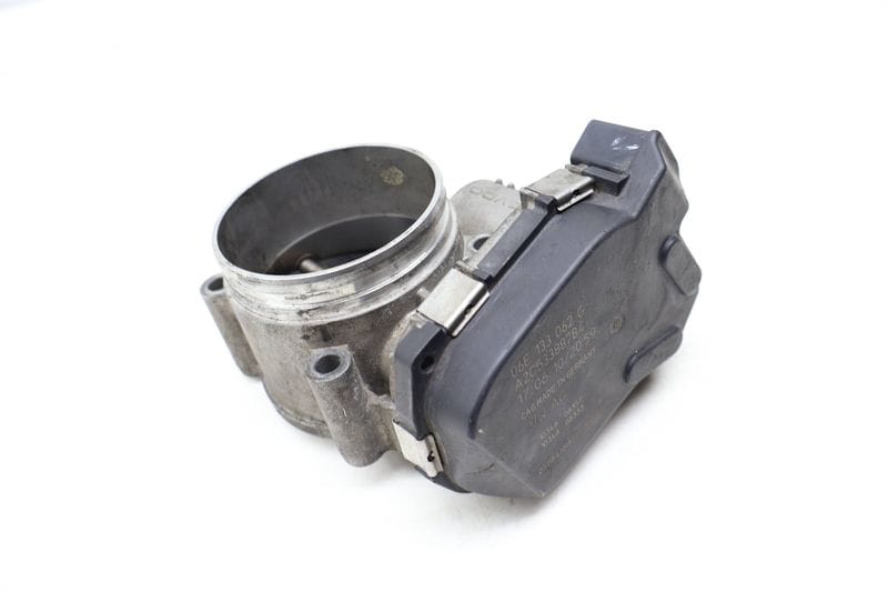 Throttle Body 06E133062G — Used (SKU 673059)