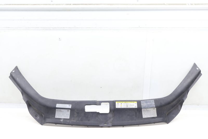 Upper Core / Radiator Support Cover 4L0807081 — Used (SKU 649537)