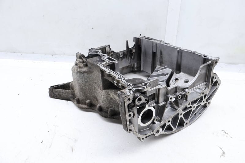Upper Engine Oil Pan / Sump 059103603BK — Used (SKU 649702)
