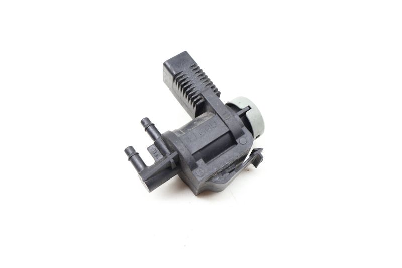 Vacuum Solenoid Valve 1K0906283A — Used (SKU 649476)