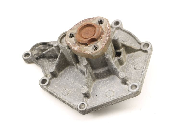 Coolant / Water Pump 06E121018A — Used (SKU 413870)