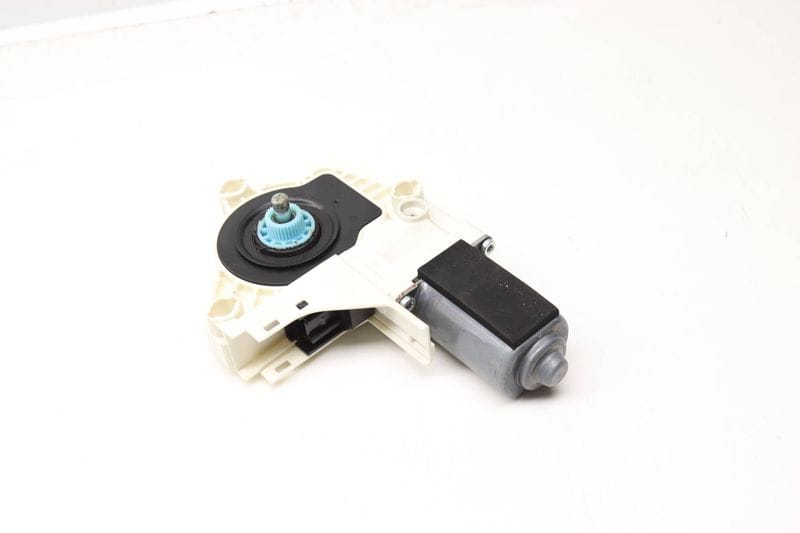 Power Window Motor 8T0959801B — Used (SKU 588152)