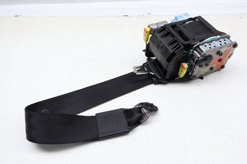 Seatbelt / Seat Belt Retractor 8J8857705E — Used (SKU 677131)