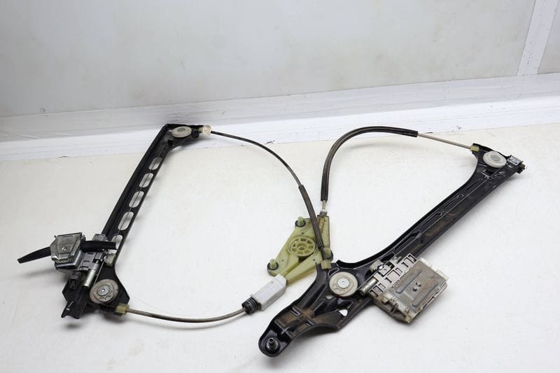 Window Regulator 8J0837461D — Used (SKU 677384)