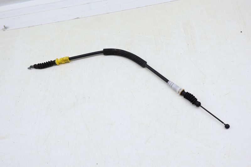 Exterior Door Handle Release / Bowden Cable 4H0837099B — Used (SKU 677109)