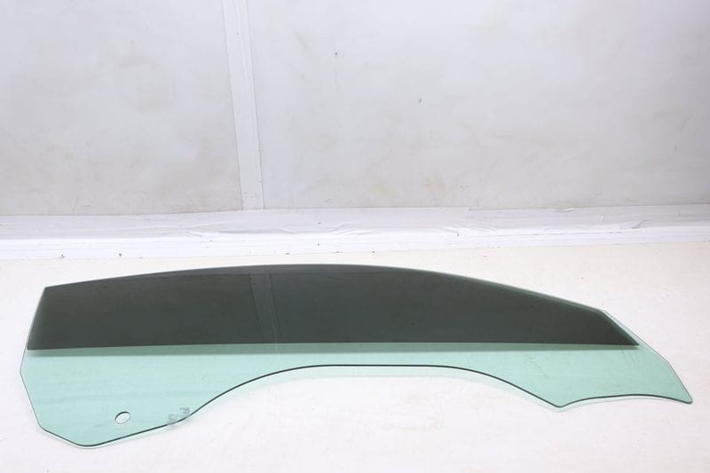 Door Window Glass 8J8845202A — Used (SKU 677374)