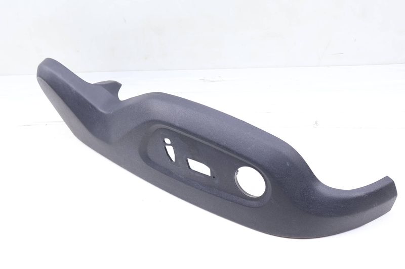 Outer Seat Switch Trim / Panel 8J0881326C — Used (SKU 677103)