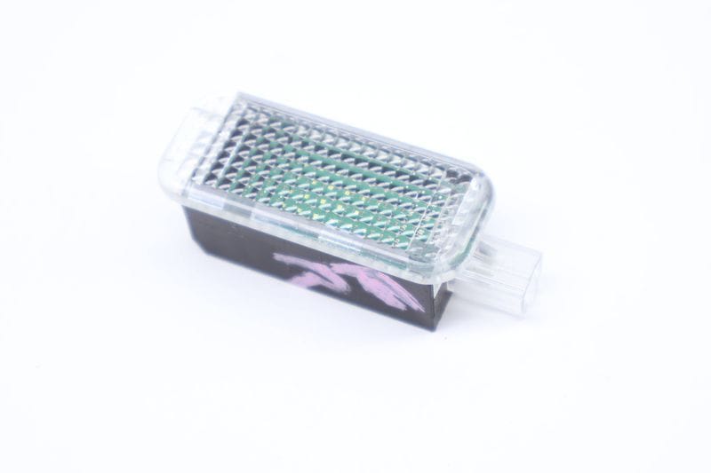 Interior LED Light 8J0947409 — Used (SKU 677180)