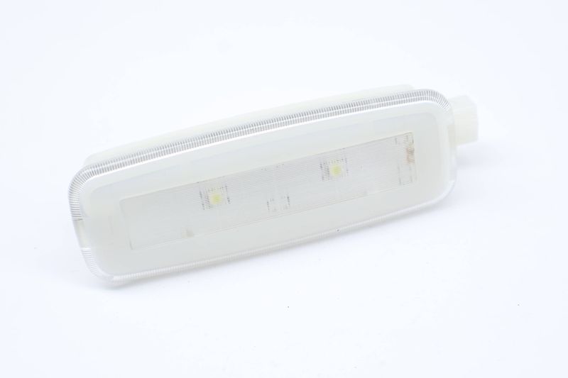 Vanity / Makeup Light 4H0947105A — Used (SKU 677184)