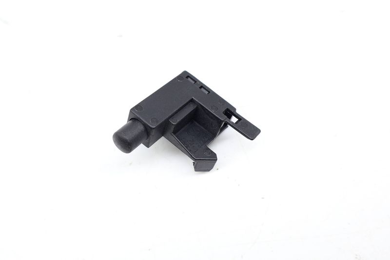 Parking Brake Switch / Sensor 1J0947561 — Used (SKU 677268)