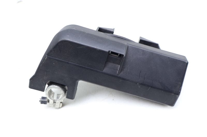 Positive Battery Connector 8J0915459 — Used (SKU 677286)