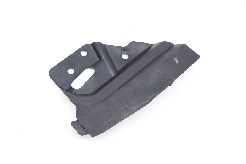 Wheel Spoiler / Mud Flap 8J0853833B — Used (SKU 677323)