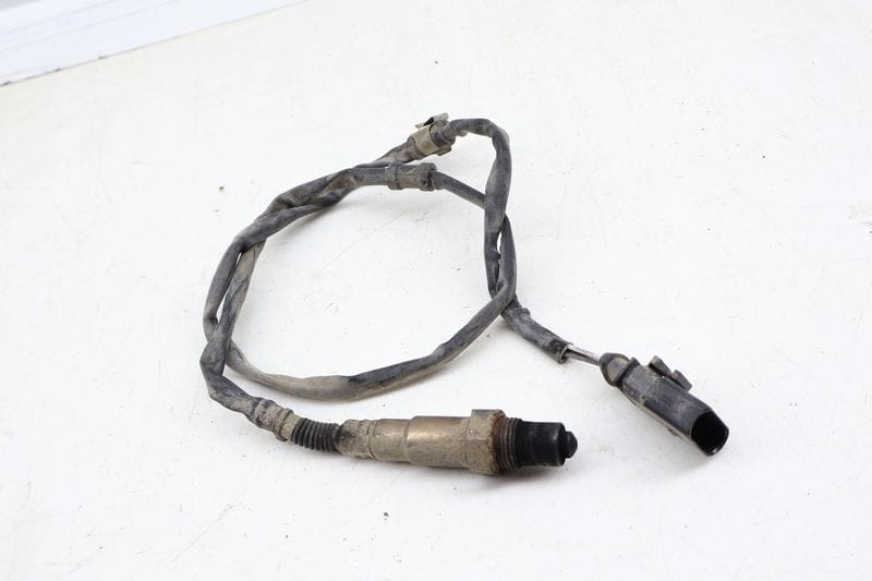 Oxygen O2 Sensor - Post Cat Downstream 06F906265 — Used (SKU 677488)