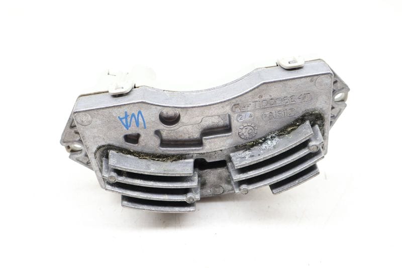 Blower Motor Resistor 64119266185 — Used (SKU 654208)