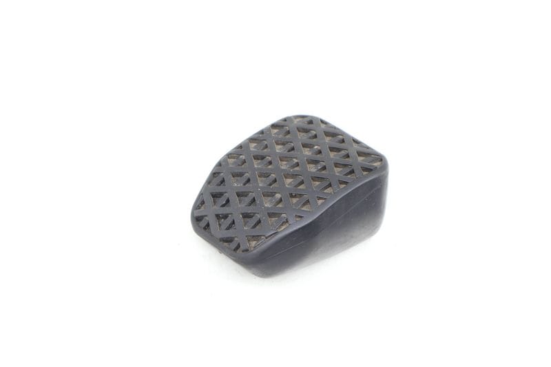 Brake Pedal Pad 35211160422 — Used (SKU 654498)
