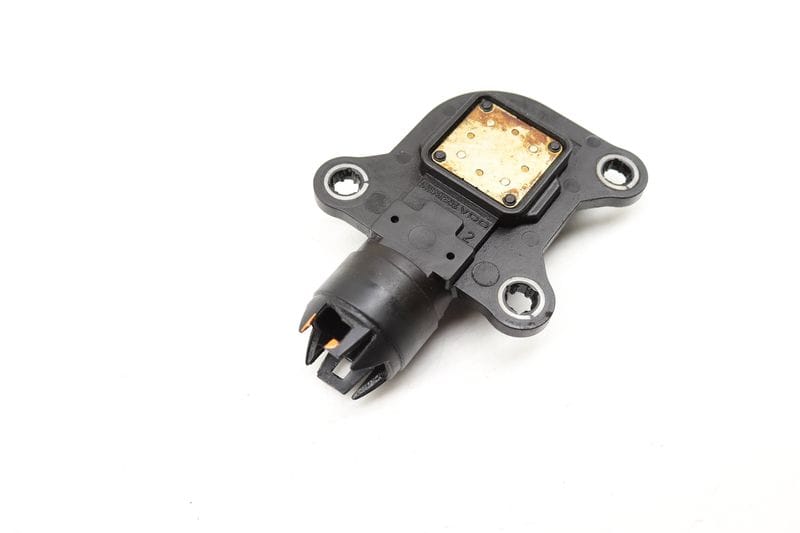 Eccentric Cam / Camshaft Sensor 11377524879 — Used (SKU 461506)