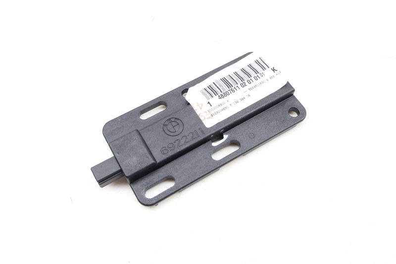 Kessy / Keyless Entry Antenna 61356922211 — Used (SKU 654210)