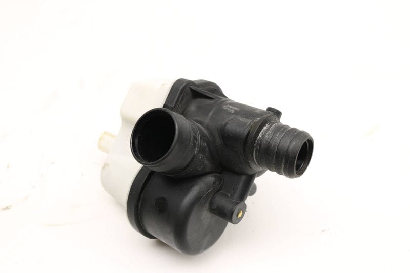 Leak Detection Pump / Ldp 16137193479 — Used (SKU 391321)