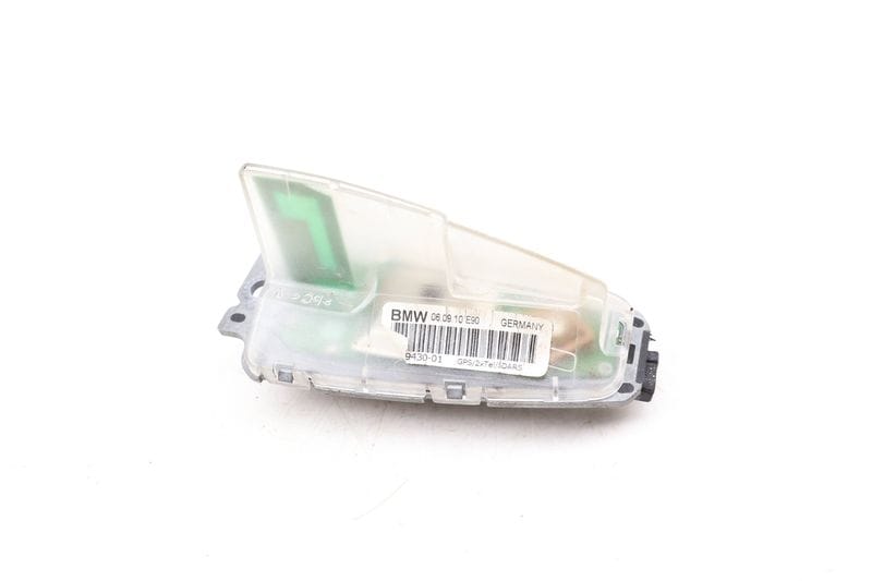 Roof / Shark Fin Antenna 65209209430 — Used (SKU 654194)