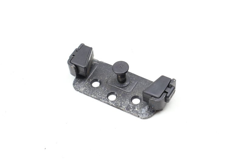 Trunk Latch Striker Plate 51247078167 — Used (SKU 654536)