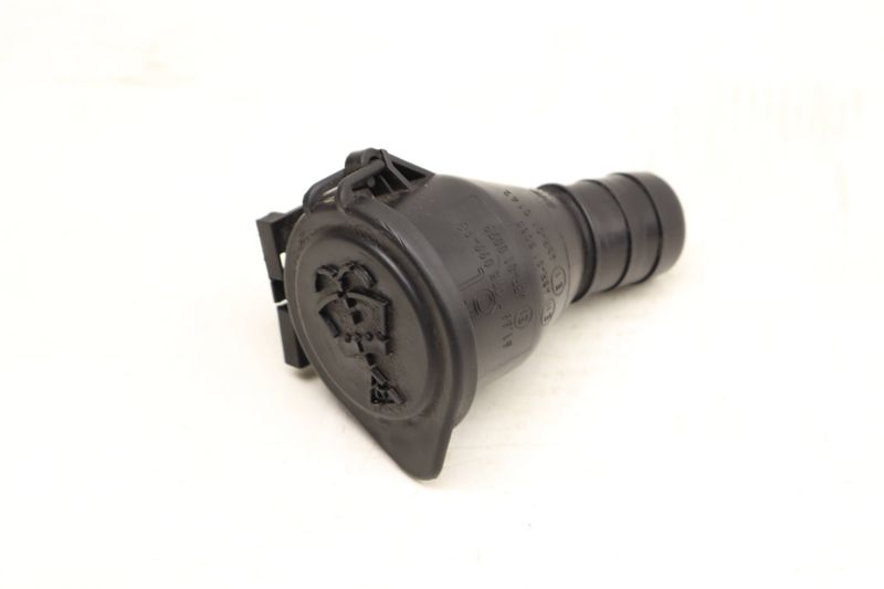 Windshield Washer Reservoir Filler Hose / Cap 67127075099 — Used (SKU 529241)