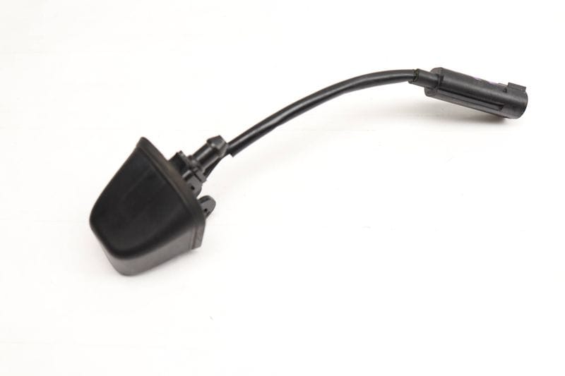 Windshield Washer Sprayer Jet / Nozzle 61667131299 — Used (SKU 529212)