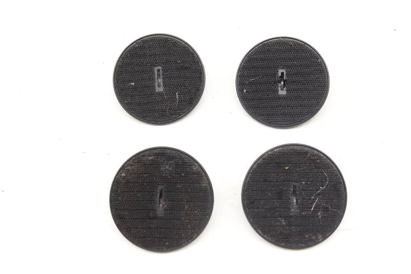 Carpet Floor Mat Fastener / Mount Set (4) 07149166609 — Used (SKU 455991)