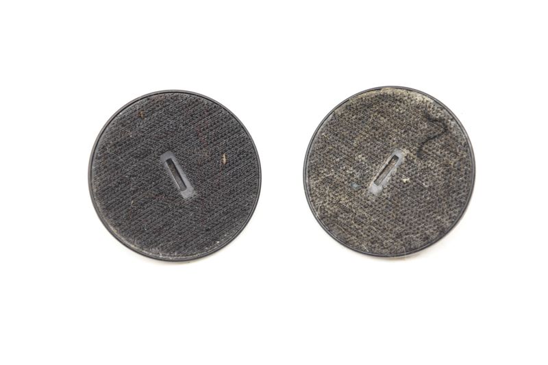 Carpet Floor Mat Fastener / Mount Set (2) 07149166609 — Used (SKU 458217)
