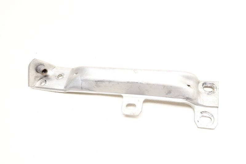 Bumper Mount / Bracket 51117158893 — Used (SKU 621277)