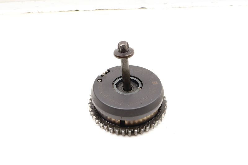 Intake Cam / Camshaft Gear Adjuster Unit 11367598001 — Used (SKU 621310)