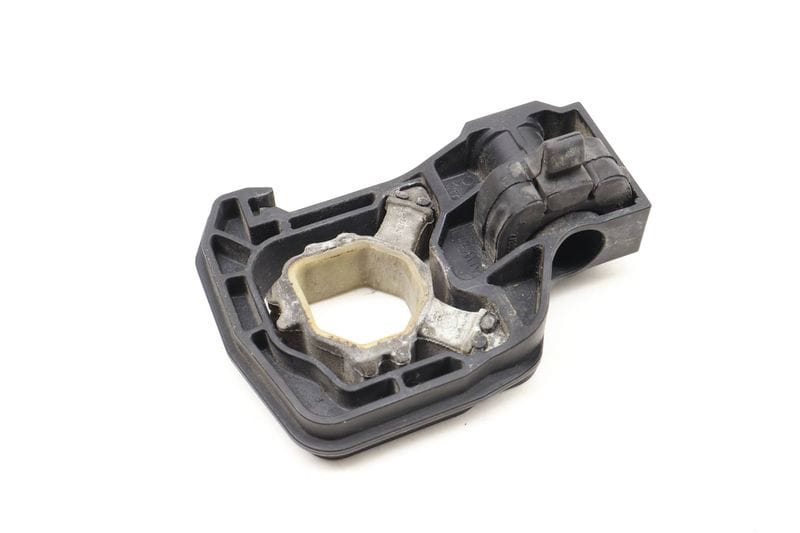 Radiator Module Mount / Bracket 17117575248 — Used (SKU 621226)
