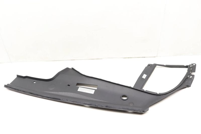 Engine Bay Cover Panel 51767019802 — Used (SKU 448116)
