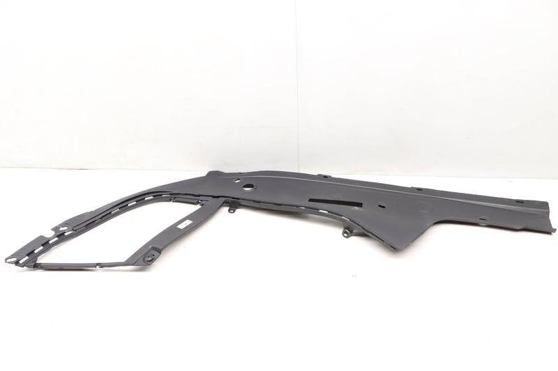 Engine Bay Cover Panel 51767019802 — Used (SKU 426359)