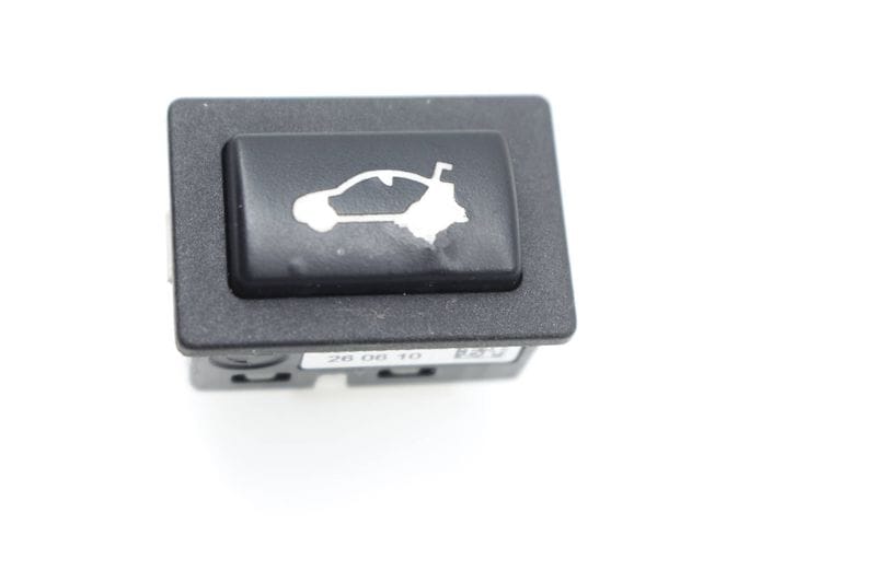 Trunk / Hatch Release Switch 61319200316 — Used (SKU 297589)