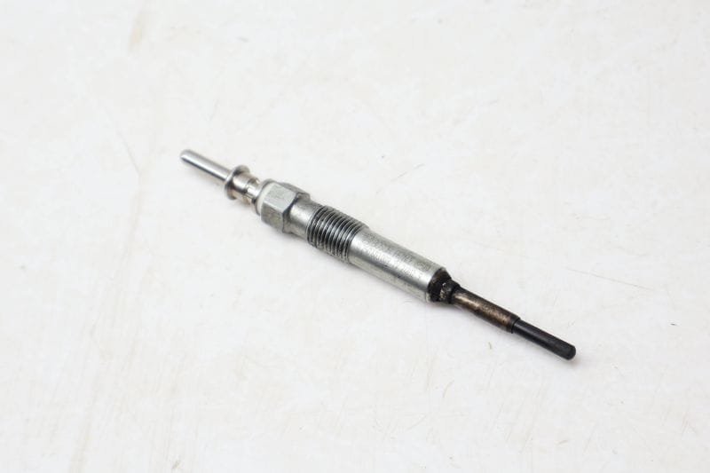 Diesel Glow Plug 12237807277 — Used (SKU 674032)