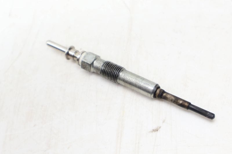 Diesel Glow Plug 12237807277 — Used (SKU 674033)